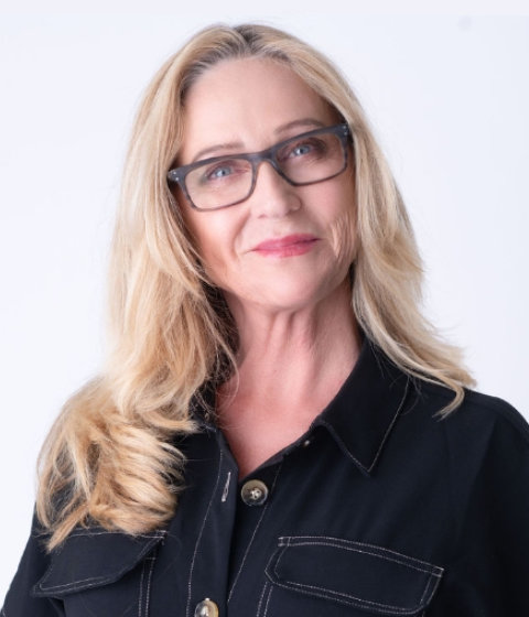 Untitled design - Lori-Ogden-Moore